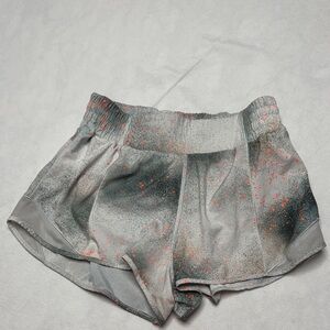 lululemon athletica Gray and Orange Athletic Shorts Size 6
